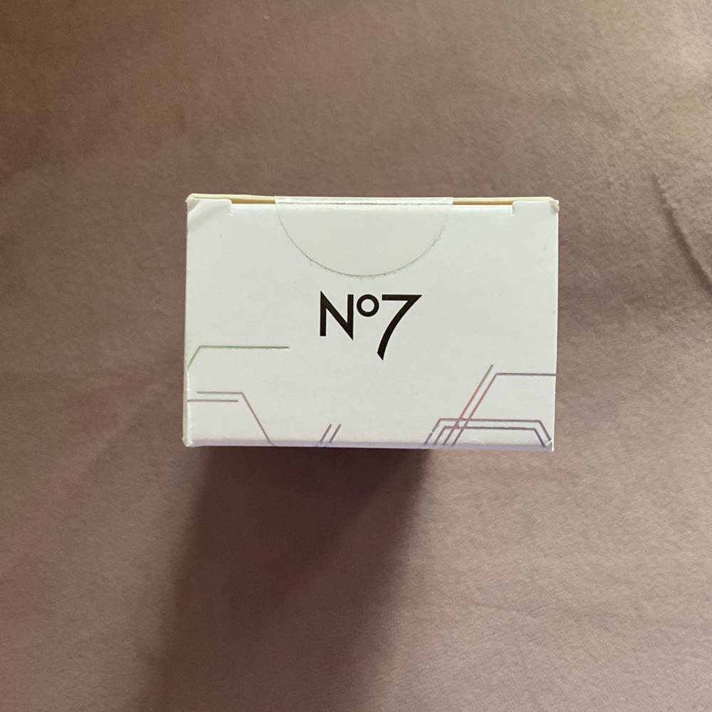 No7 Laboratories - Picture 5 of 5